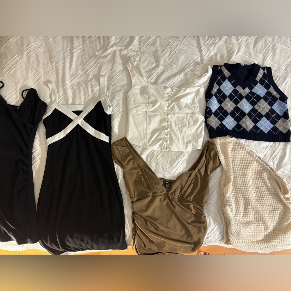 Bundle of cute Shein tops and dresses - xs/s